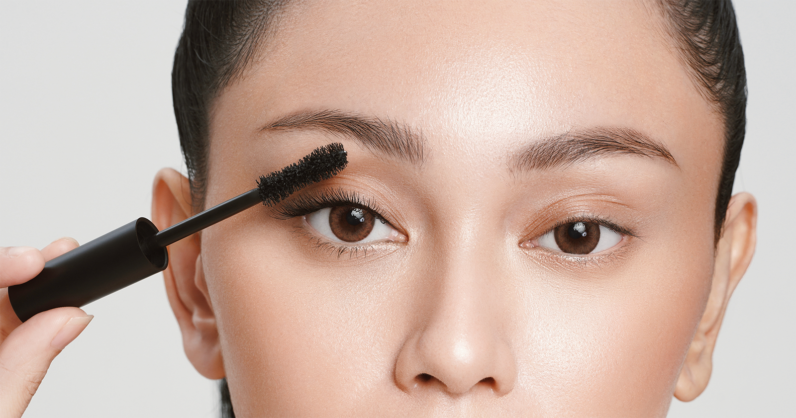 Maskara Hitam Sempurna